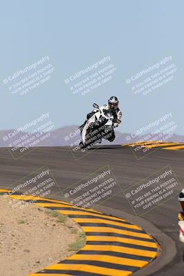 media/Oct-09-2022-SoCal Trackdays (Sun) [[95640aeeb6]]/Turns 9 and 10 (1050am)/